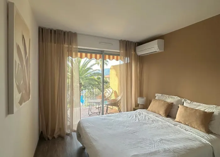 Dans Résidence Avec Piscine Appartement Saint-Tropez