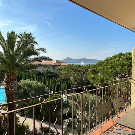 Dans Avec Piscine * Saint-Tropez